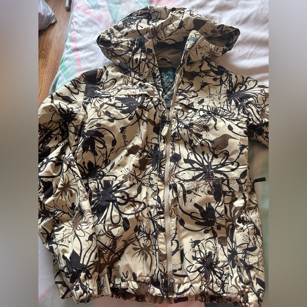 Snowboard jacket